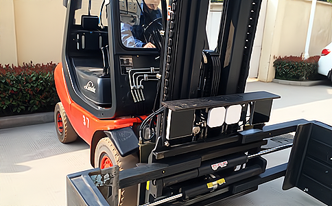 智能倉儲叉車RFID技術改裝方案