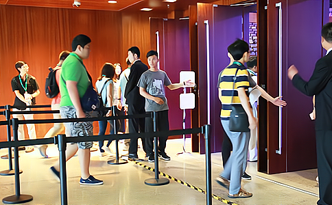 超高頻讀寫器,天線,超高頻電子標(biāo)簽