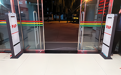 超高頻UHF電子標簽通道設備門禁系統 超高頻UHF電子標簽通道設備門禁系統